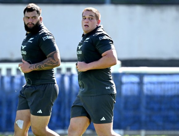 ‘Pushes and shoves going on’: All Blacks training gets feisty in Bordeaux