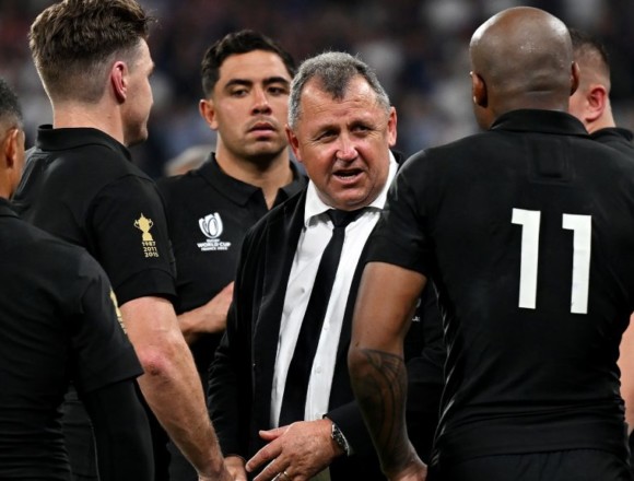 Ian Foster: France ‘squeezed’ All Blacks in ‘see-sawing game’