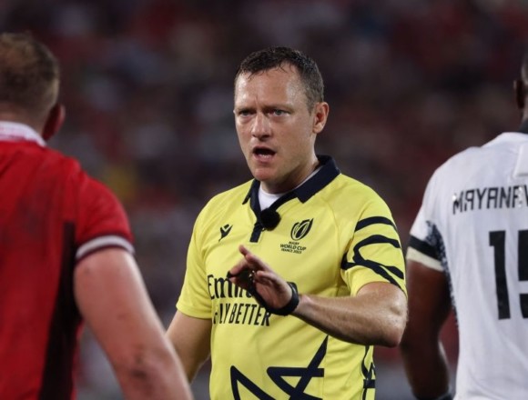 Ref Watch: In defence of Matthew Carley