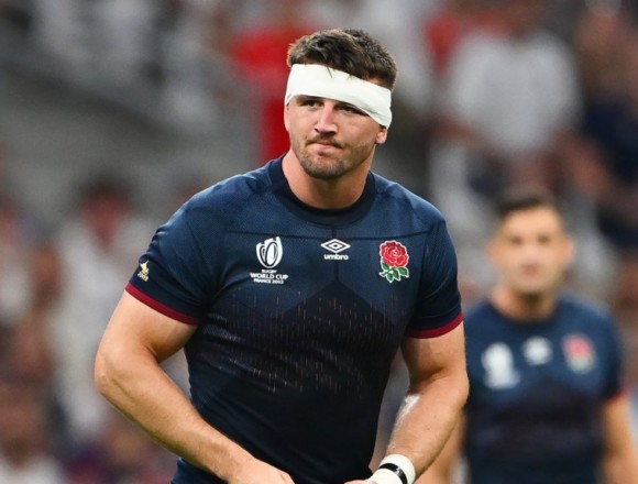 England back-rower Tom Curry banned after last Saturday’s red card