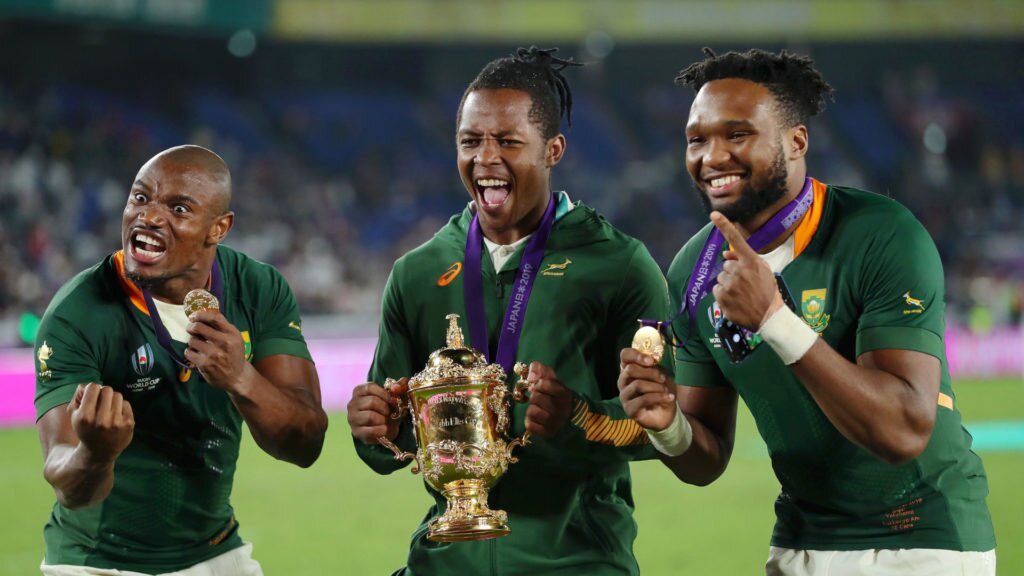 Lukhanyo Am replaces injured wing Mapimpi in Springboks squad
