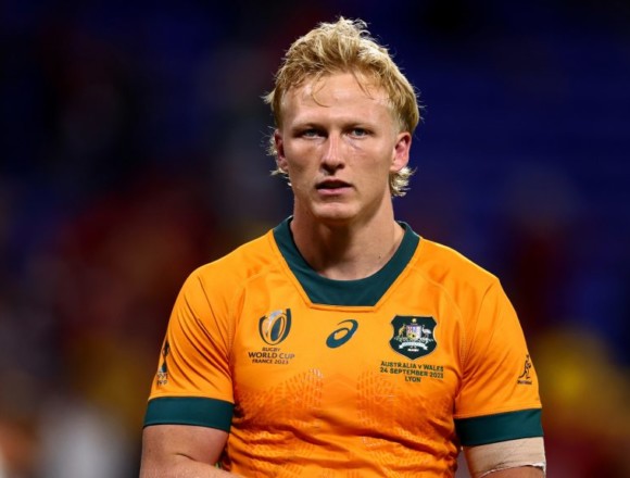 Wallabies’ Carter Gordon sent home early with knee injury