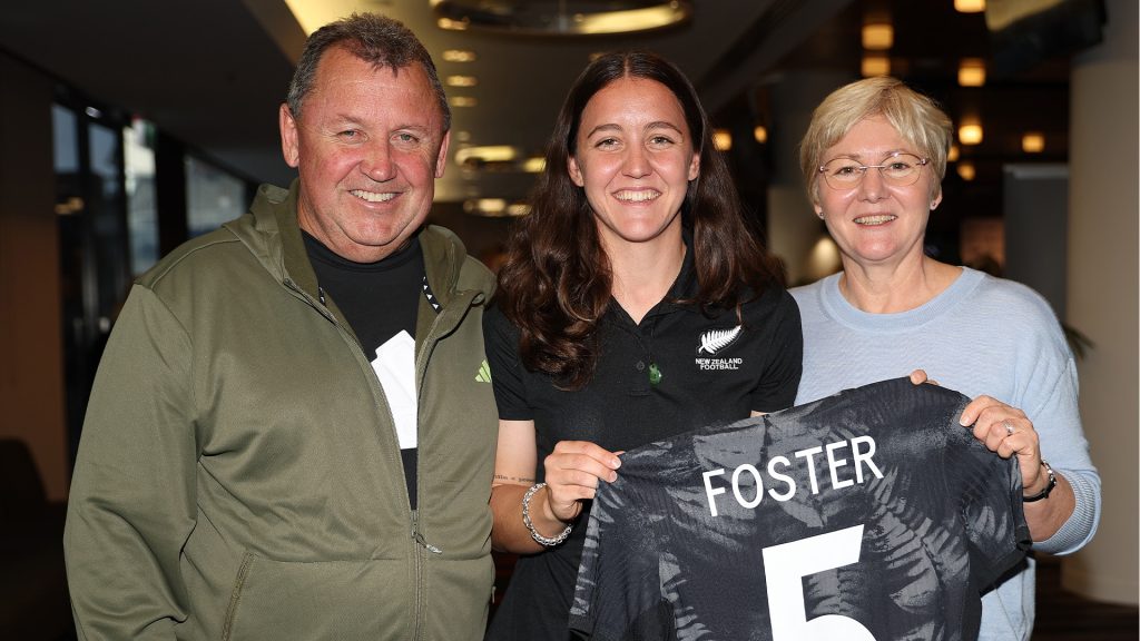 ‘Not a nice thing’: Ian Foster’s daughter opens up on attempted mugging in Paris