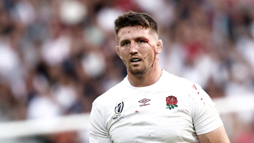Sale deliver a devastating injury update on England back row Tom Curry