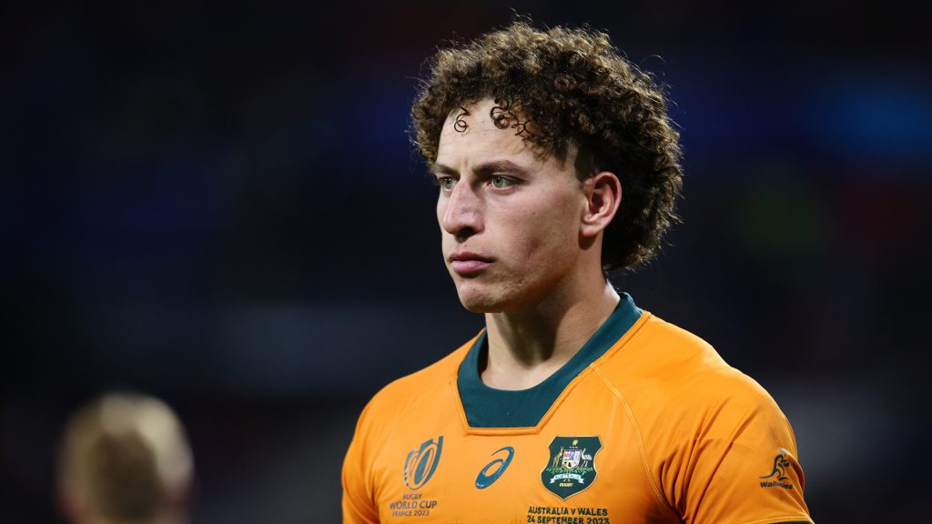 Wallabies lose one of their best players in shock defection to rugby league