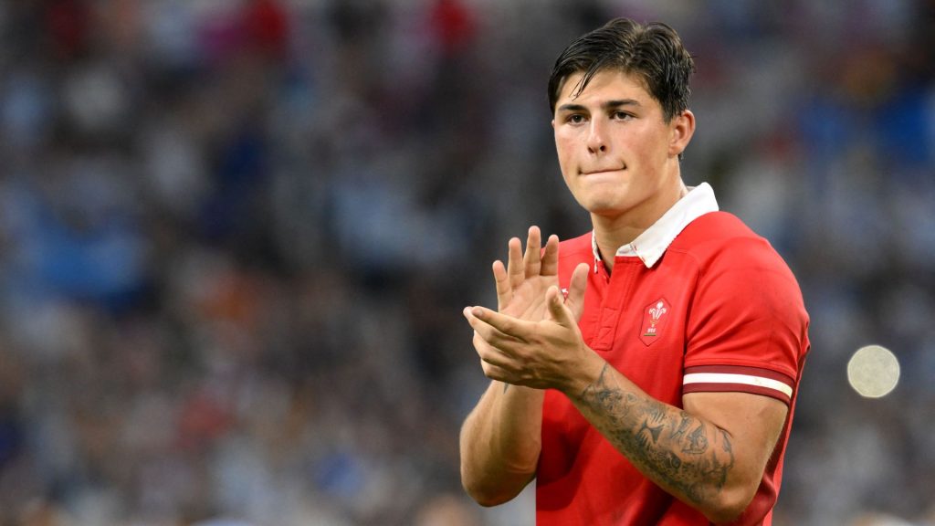 Wales star Louis Rees-Zammit quits rugby immediately to join NFL
