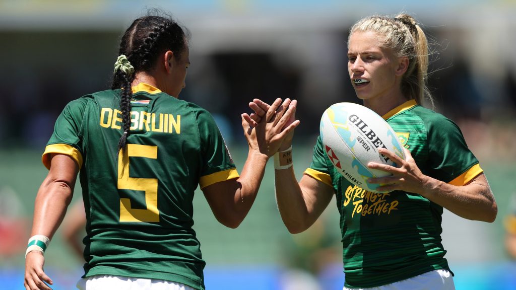 South Africa women stun GB to win first pool game on SVNS Series