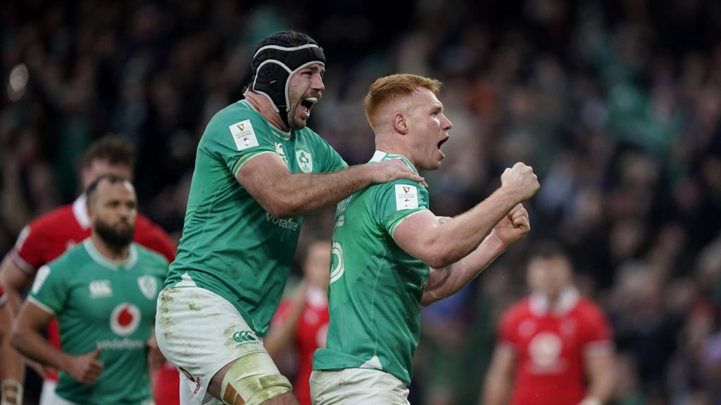 Ireland cruise past Wales to keep Grand Slam dream alive