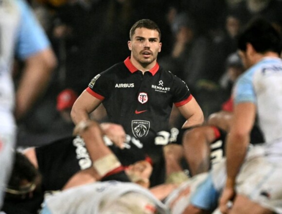 French misery compounded by Antoine Dupont masterclass for Toulouse