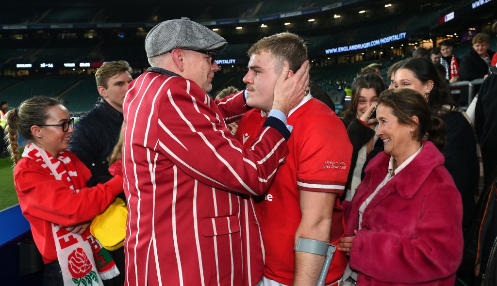 Wales call-up uncapped replacement for injured Archie Griffin