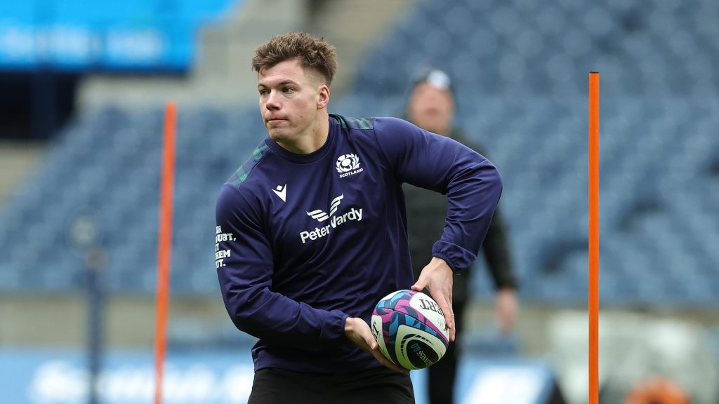 Huw Jones to travel to France this week to complete Top 14 switch